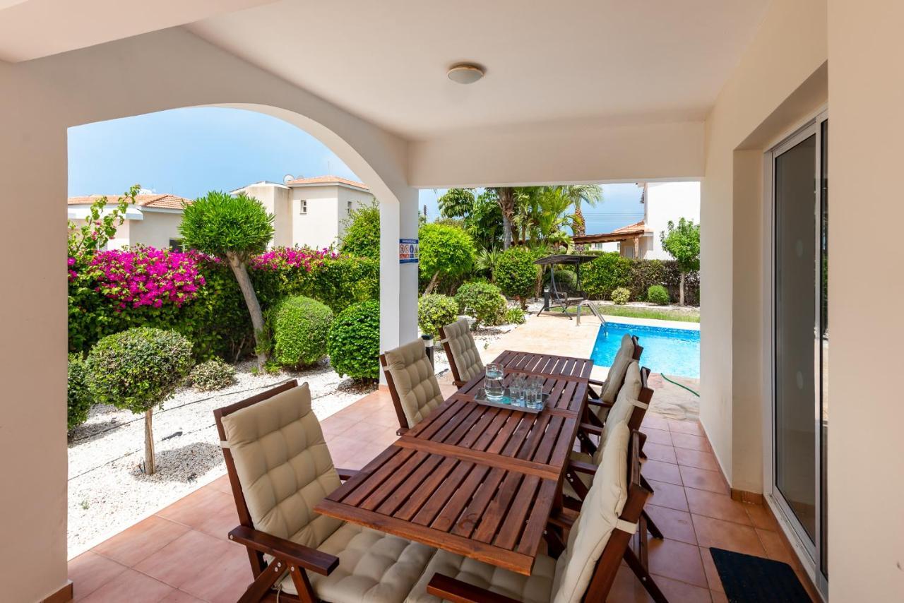 Villa Alysia By Ezoria Villas Coral Bay Ngoại thất bức ảnh