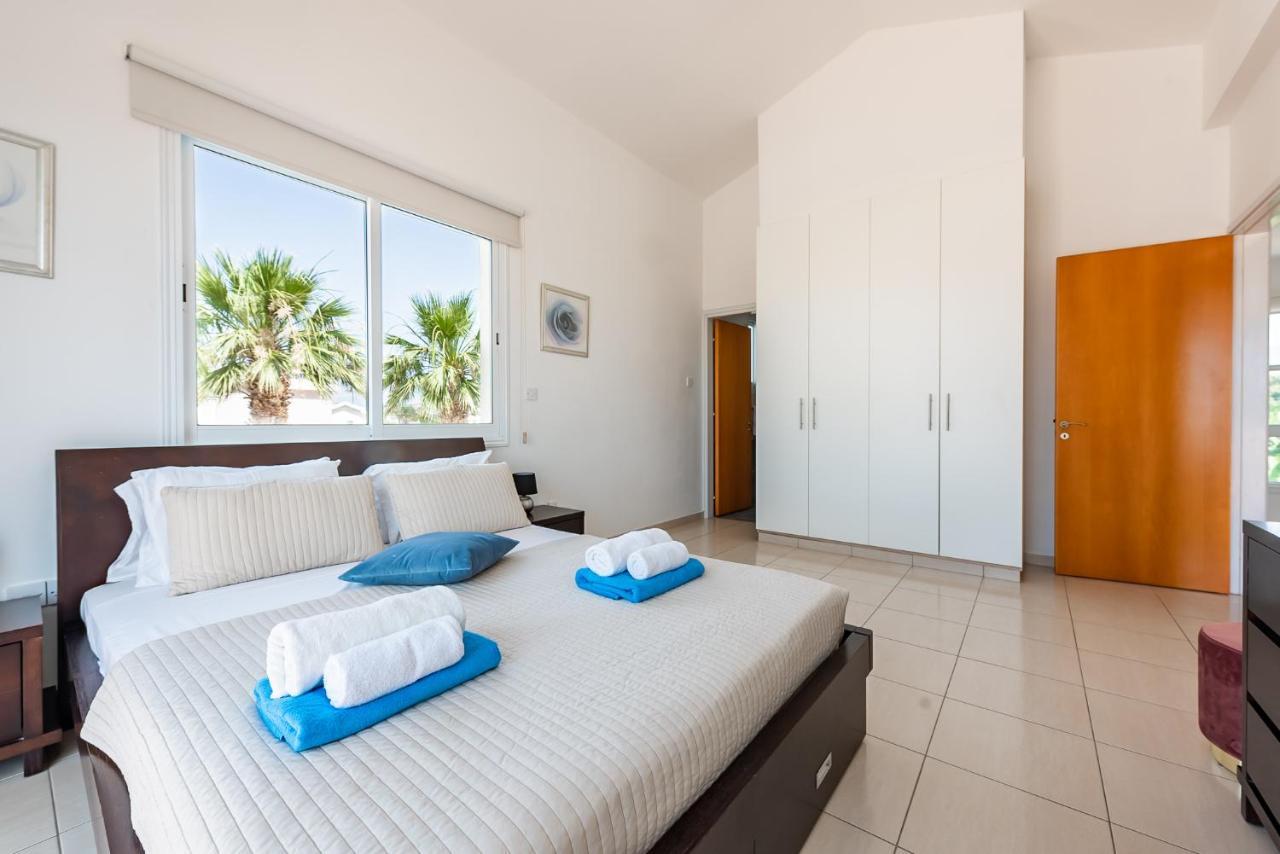 Villa Alysia By Ezoria Villas Coral Bay Ngoại thất bức ảnh