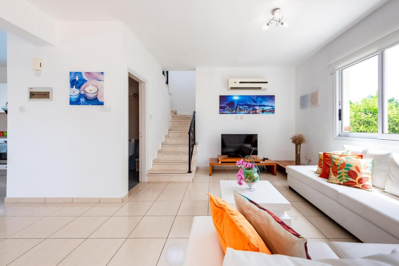 Villa Alysia By Ezoria Villas Coral Bay Ngoại thất bức ảnh
